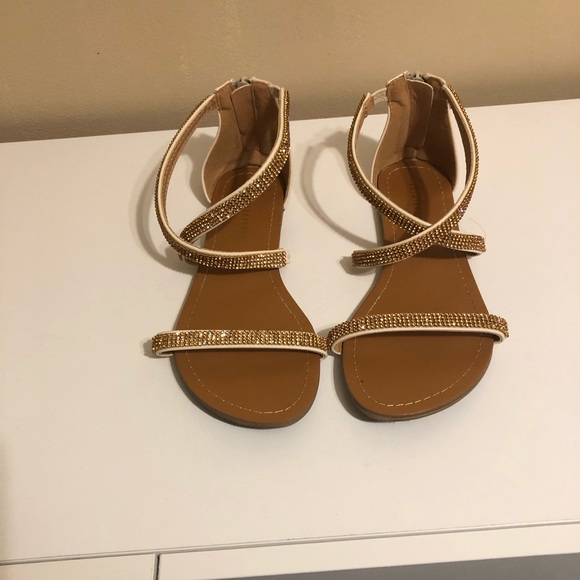 Shoes - Gold gladiators